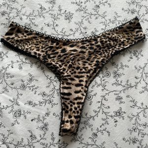 String microfibre intérieur coton porté 72h