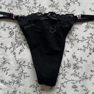 String dentelle intérieur coton porté 72h