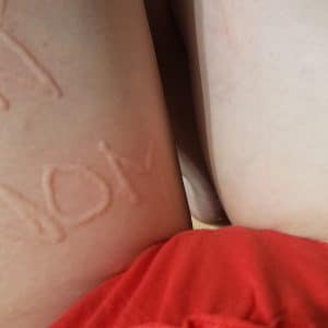 Ton prénom gravé sur ma peau