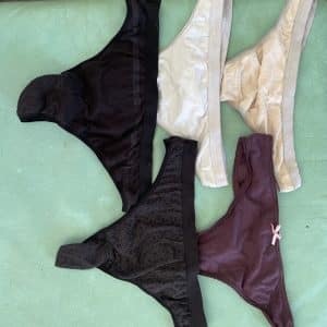 Lot de 5 strings souillés