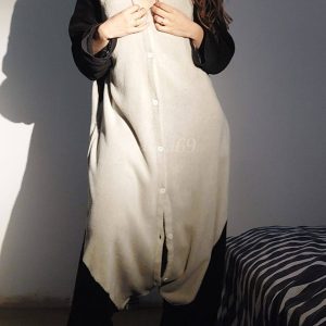 Strip tease dans ma combinaison en panda