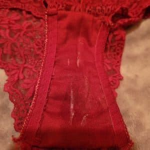 Culotte sale et téléphone rose !