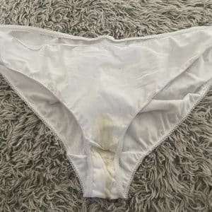 Culotte blanche bien portée