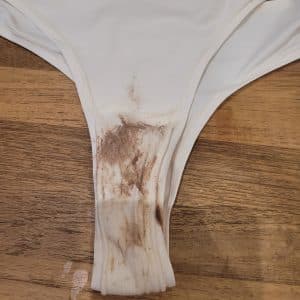 Culotte rougie MAIS sexuelle ! 27 mai