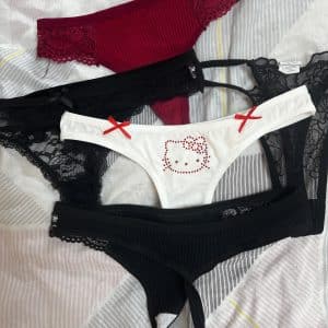 String mystère