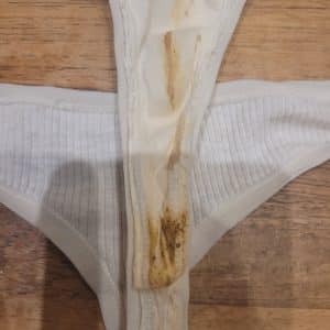 Culotte sale et complète !