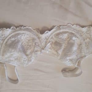Soutiens-gorge sale en week-end sexuel.... 1