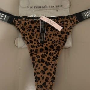 String léopard victoria secret