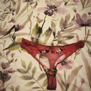 Masturbated in red candy