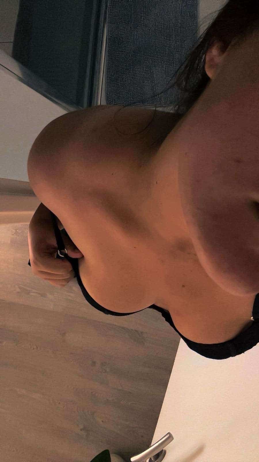 Chiara_2 Chiara_2