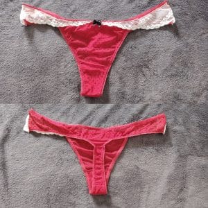String rouge de type tanga