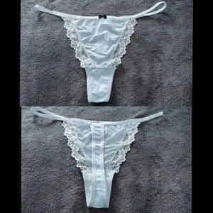 String blanc bleuté
