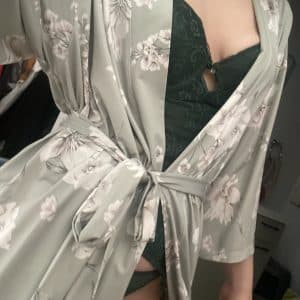 10 photos en lingerie verte