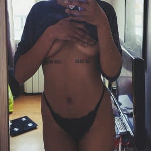 Tu notes mes seins ? 😌 (Petit budget)