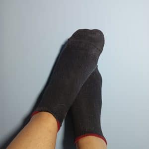 Chaussettes noires sales