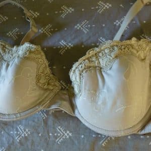 👑👑 Mon soutien gorge porté 3 jours pour toi 💖💖💖 + photo 📷