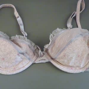 🎟️Froufrous dentelle, noeud de satin : mon soutif porté ! + photo 📷