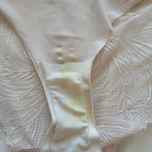Culotte sale et lesbienne du 25 avril 1 - avec envoi