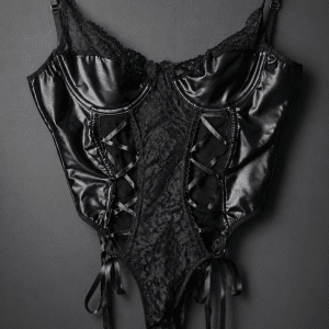 📸 Pack 5 photos – cuir & dentelle noire