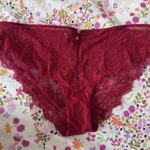 Culotte rouge sexy
