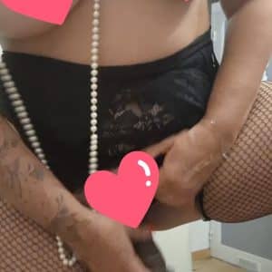masturbation gode apres effeuillage rapide...