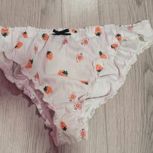 Culotte de jeunes filles