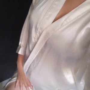 Peignoir effet satin blanc