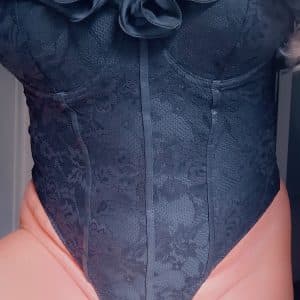 ✨ Body Bustier – Une beauté irrésistible ✨