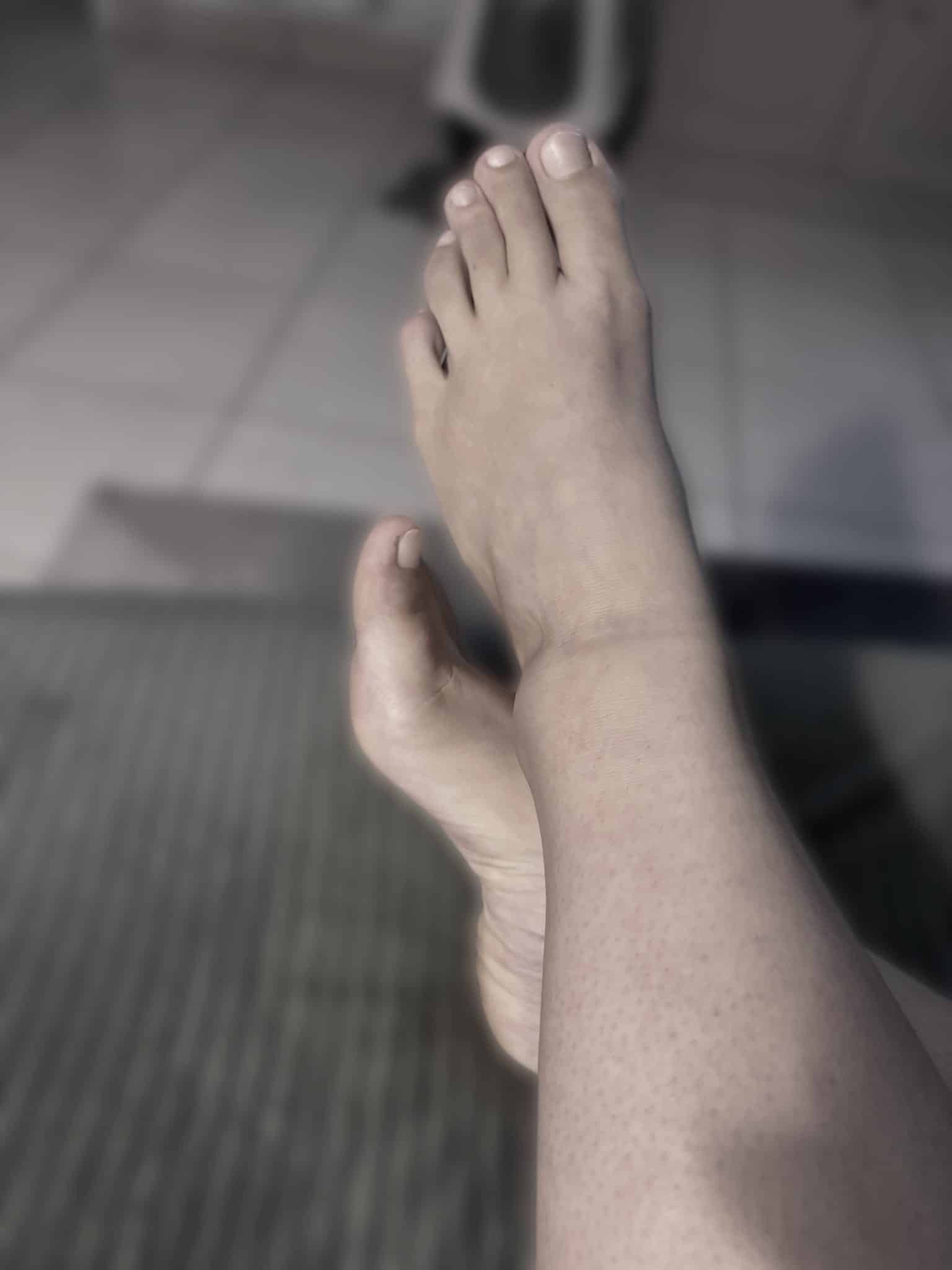 Luv_lovfeets09