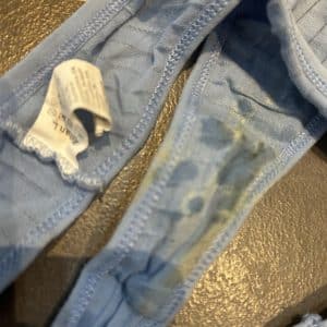 String marqué