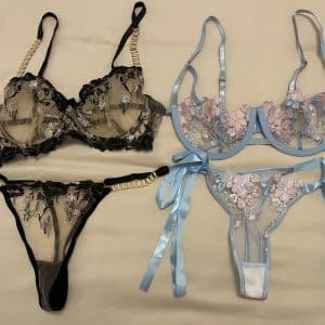 💕 À toi de choisir ma nouvelle lingerie… 😏�
