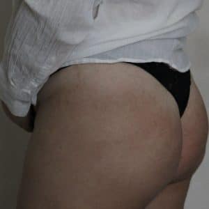 tanga sexy en lingerie noir